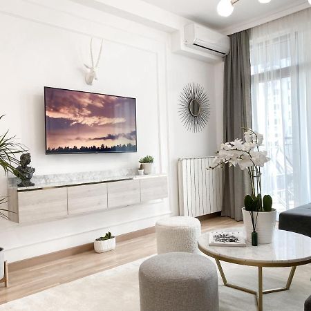 Lolita Lux - Belgrade Waterfront Apartment ภายนอก รูปภาพ