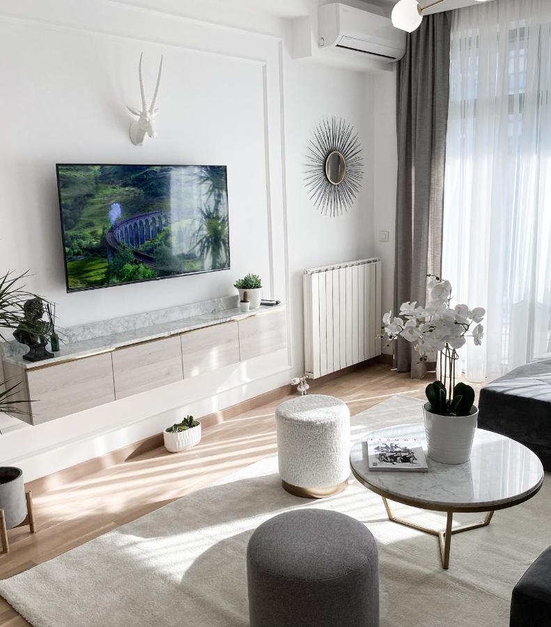 Lolita Lux - Belgrade Waterfront Apartment ภายนอก รูปภาพ