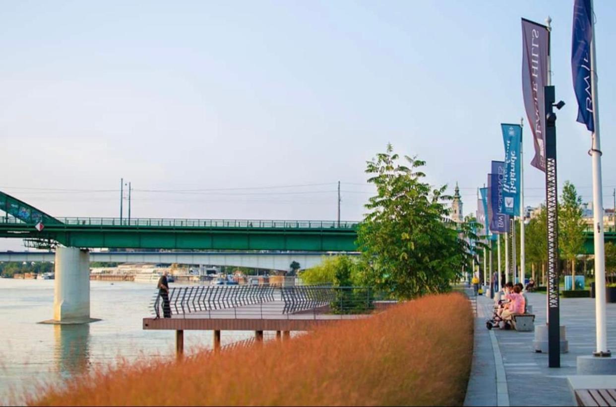 Lolita Lux - Belgrade Waterfront Apartment ภายนอก รูปภาพ