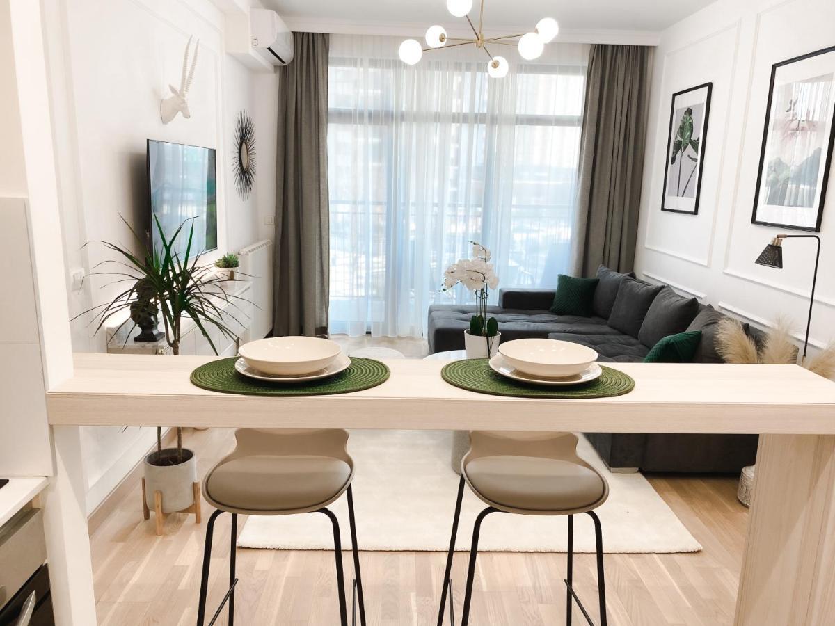 Lolita Lux - Belgrade Waterfront Apartment ภายนอก รูปภาพ